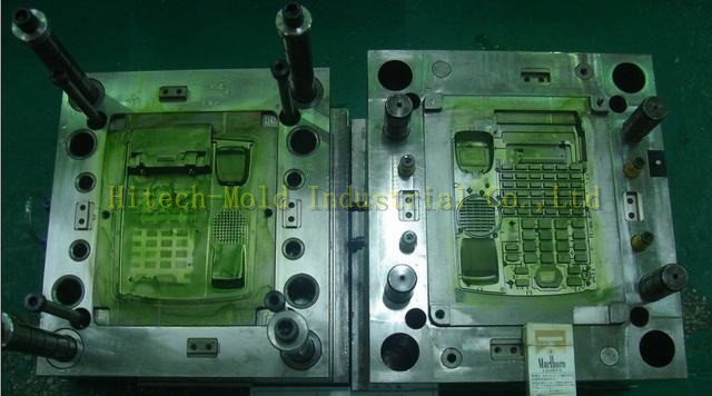 injection mold (11)
